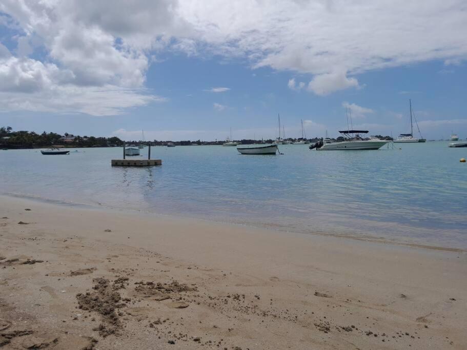 Lovely 4 Bed Townhouse With Common Swimming Pool Grand Baie Exterior foto